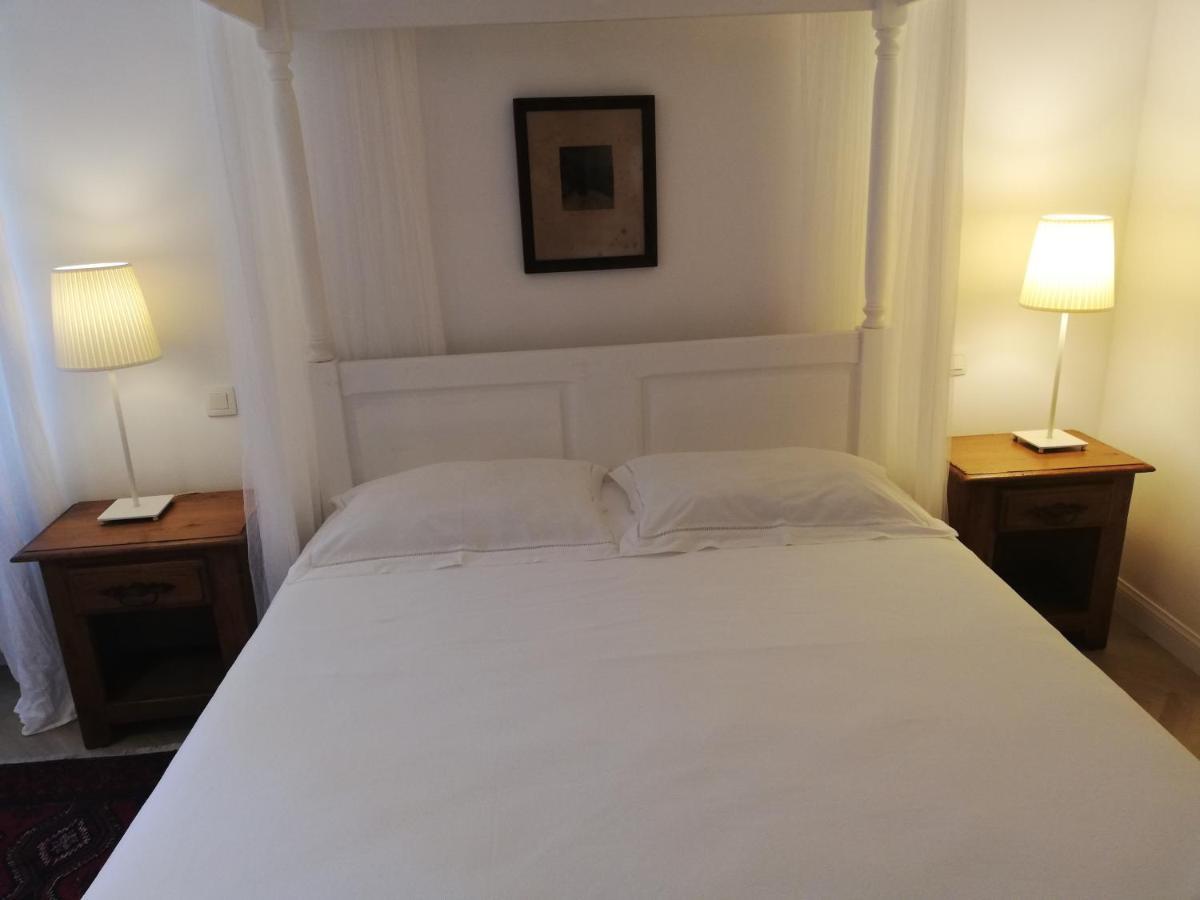 Les 3 Platanes Bed & Breakfast Conilhac-Corbières Dış mekan fotoğraf