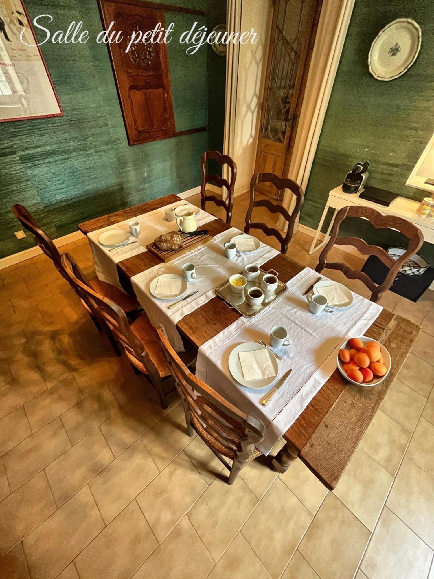 Les 3 Platanes Bed & Breakfast Conilhac-Corbières Dış mekan fotoğraf